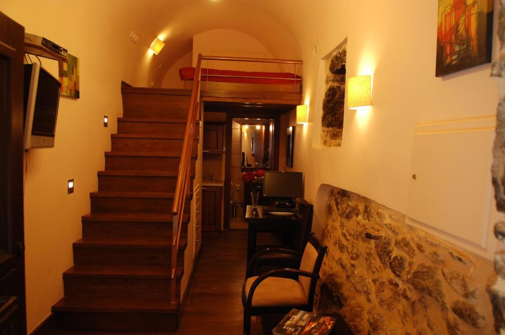 Medieval Castle Mesta Phòng bức ảnh
